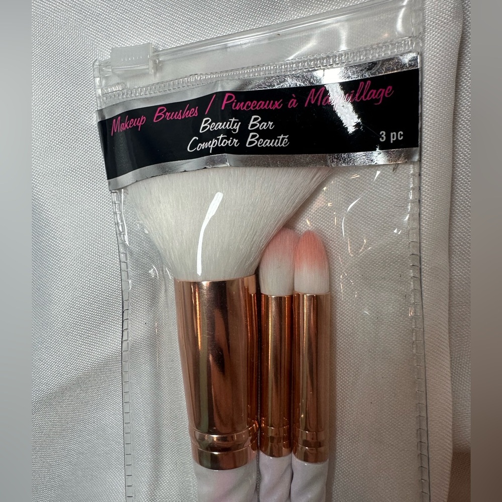 Unicorn Brushes 3 piece Set - Picture 3 of 5